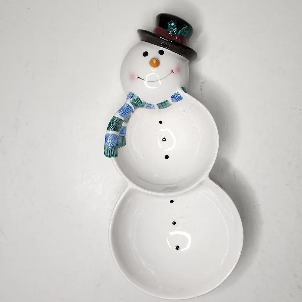 Hallmark separated tray cookie candy veggie tray snowman christmas winter